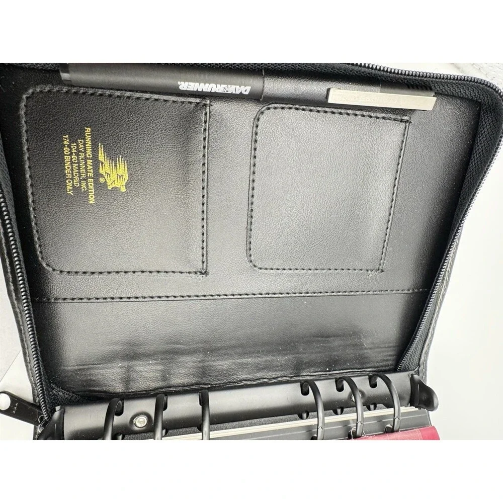 Vintage DayRunner Organizer Running Mate Edition Madrid 3.75